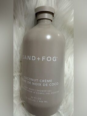 SAND+FOG Coconut Crème Body Wash 32 oz